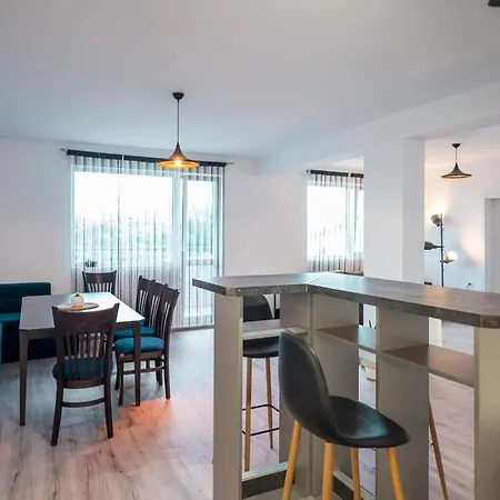 Turquoise By Rv * Varna