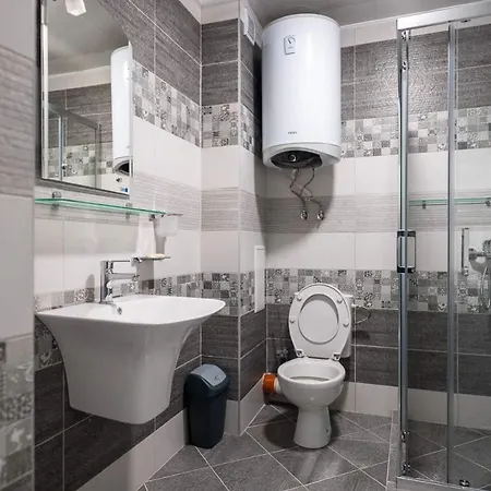 Turquoise By Rv Apartment Varna