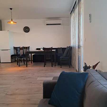 Turquoise By Rv Apartment *